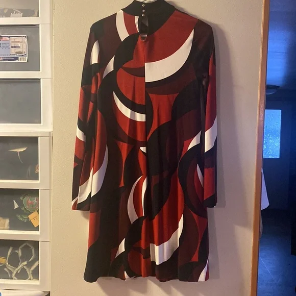 Super cute dress by INC size medium - Picture 2 of 3